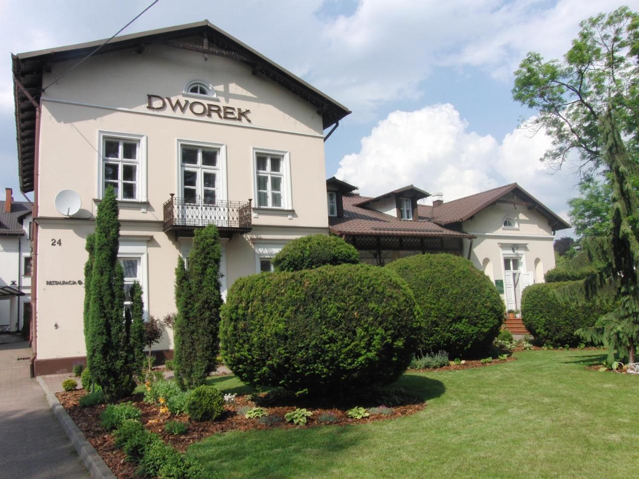Hotel Dworek*** Skierniewice Exterior photo