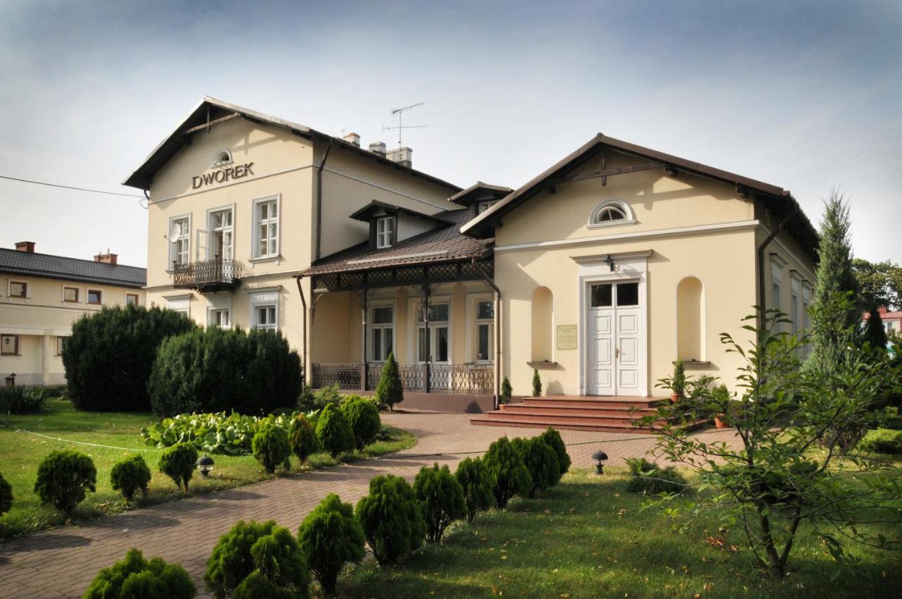 Hotel Dworek*** Skierniewice Exterior photo