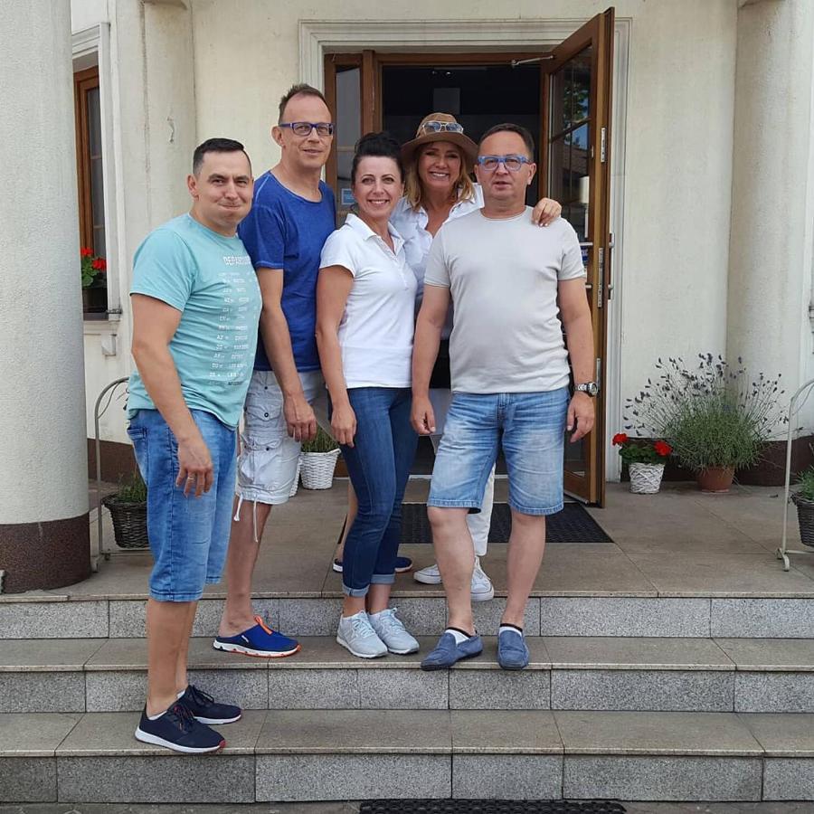Hotel Dworek*** Skierniewice Exterior photo